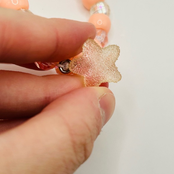 🍑Peach Candy Beaded Bracelet🍑 - Picture 5 of 6